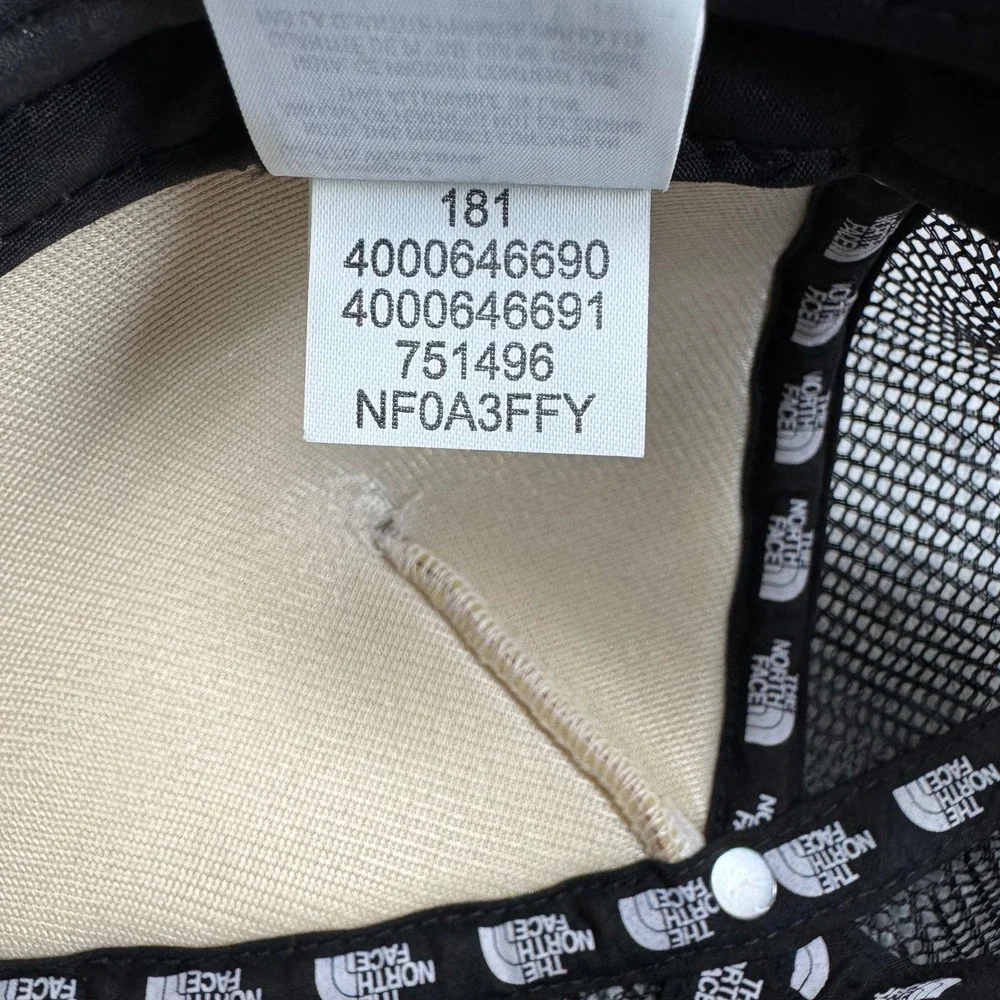The North Face Trucker Hat Mens OS Black Arizona Trail Summit Hut Mesh Snapback‎